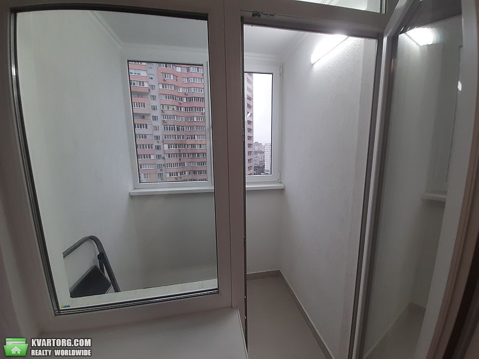 Rent out 1-room apartment. Киев,  Пчелки — photo 6