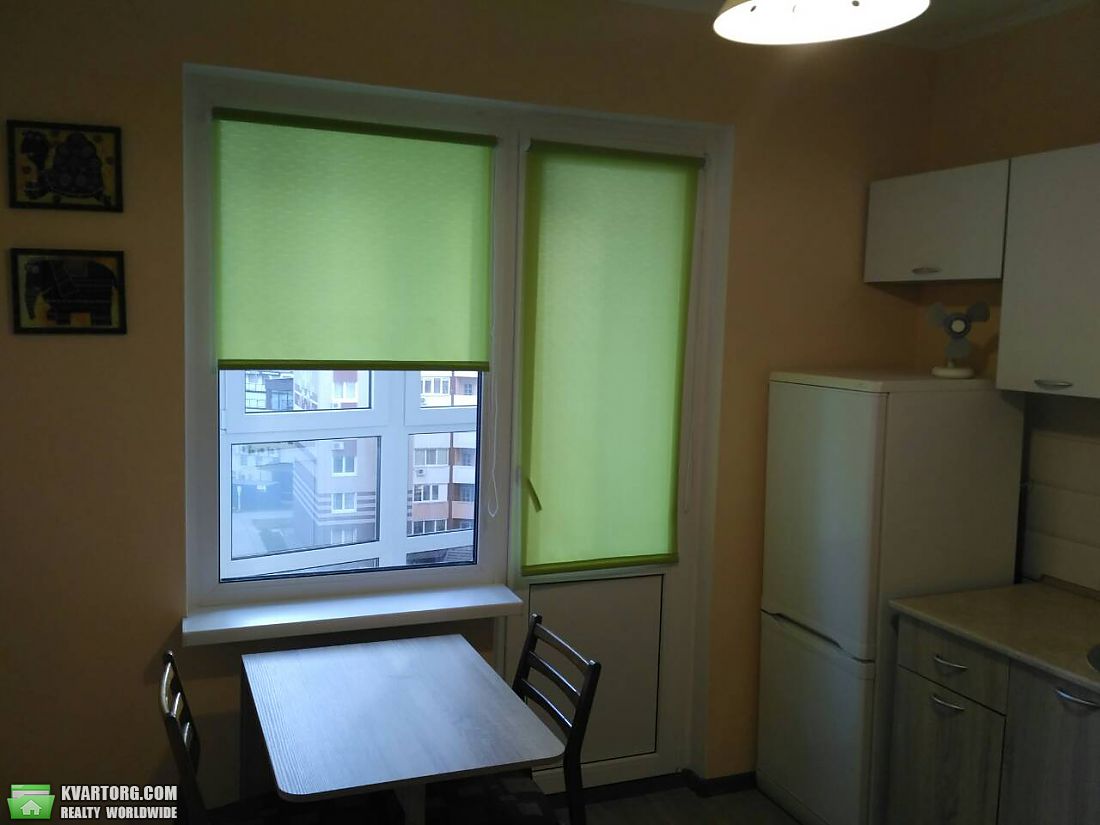 Rent out 1-room apartment. Киев, Гмыри Бориса — photo 9