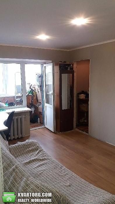 Sell 2-room apartment. Киев,  Горловская — photo 3