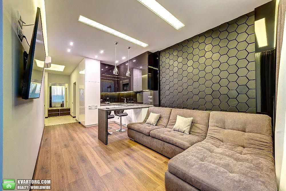 Rent out 2-room apartment. Киев, Деловая — photo 8
