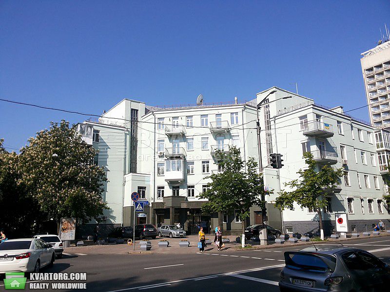 Sell 3-room apartment. Киев,  Грушевского — photo 1