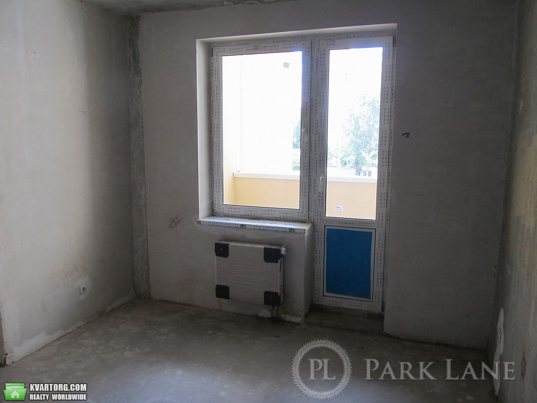 Sell 3-room apartment. Киев,  Драгомирова — photo 1