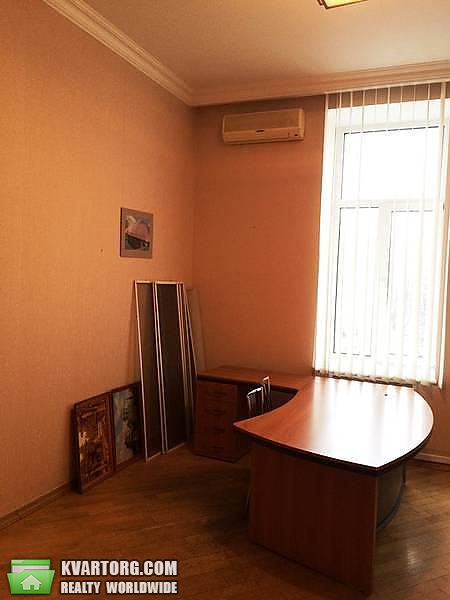 Sell 4-room apartment. Киев,  Большая Житомирская — photo 4