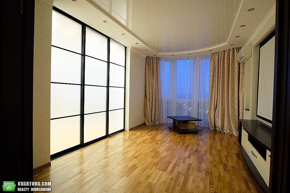 Sell 2-room apartment. Киев,  Воссоединения пр — photo 8