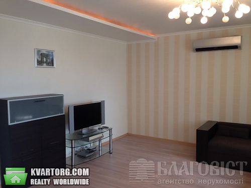 Sell 2-room apartment. Киев, 40-летия Октября просп — photo 2
