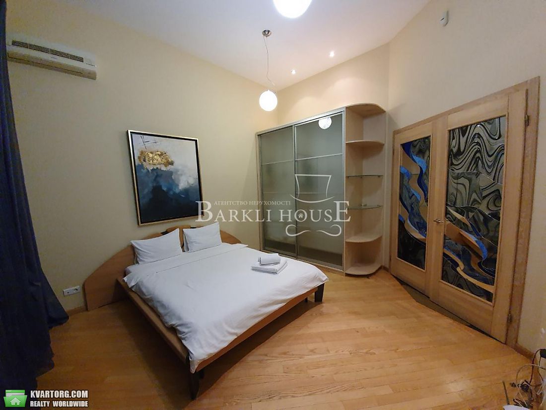 Rent out 4-room apartment. Киев,  Городецкого — photo 10