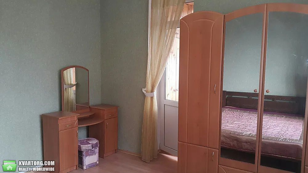 Sell 3-room apartment. Киев,  Амосова — photo 3