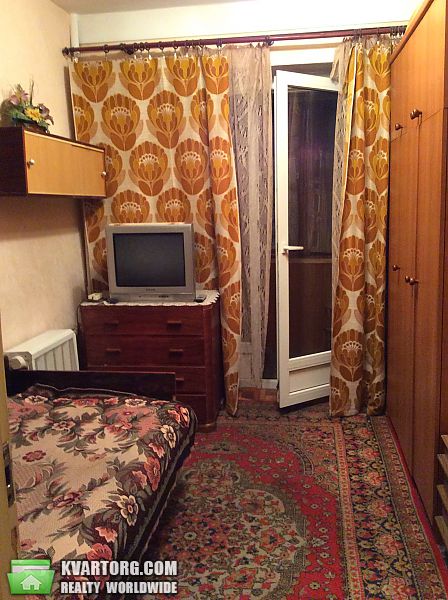 Sell 3-room apartment. Киев,  Курчатова — photo 9
