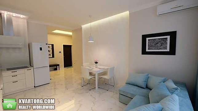 Rent out 2-room apartment. Киев,  Днепровская наб — photo 3