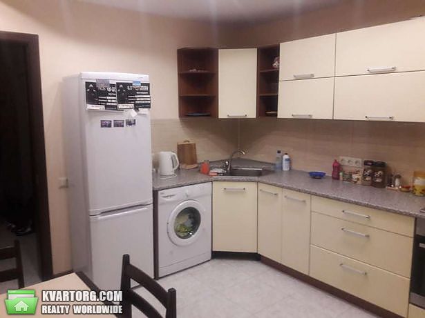 Rent out 3-room apartment. Киев,  Григоренко пр — photo 1