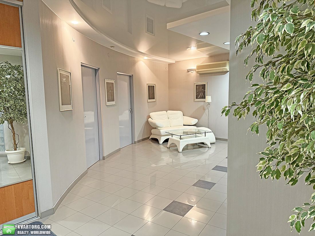 Sell multi-room apartment. Киев, Верхогляда — photo 1