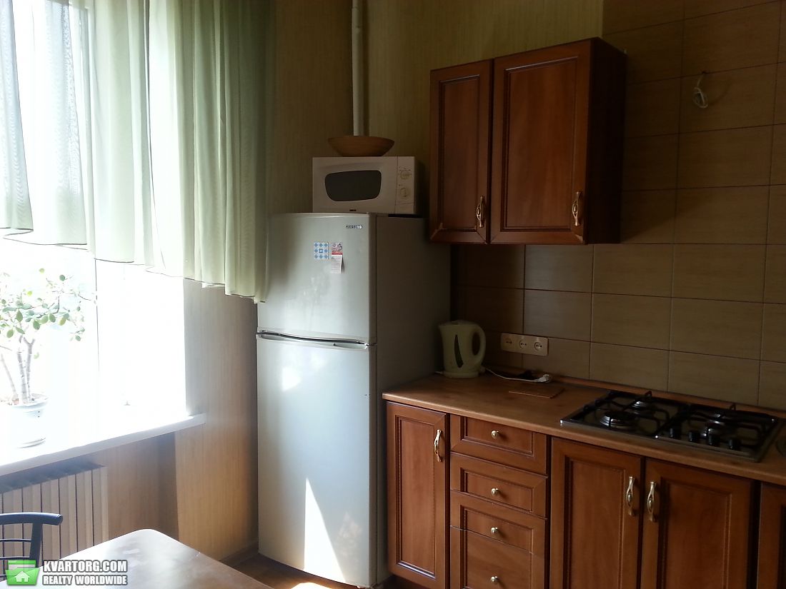 Sell 2-room apartment. Днепропетровск, Карла Маркса — photo 3