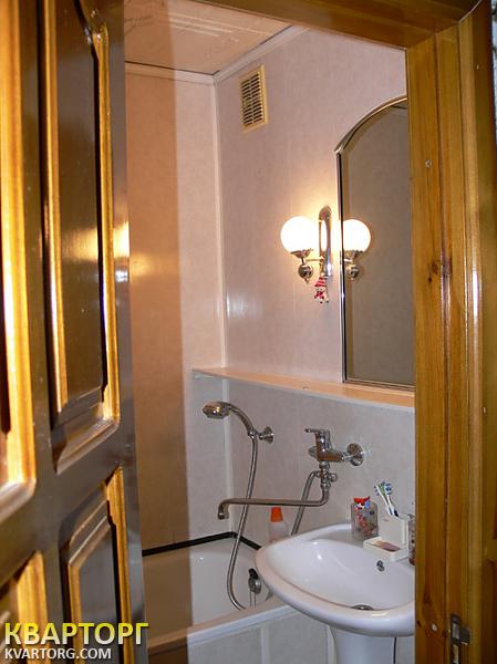Sell 2-room apartment. Киев, Николая Бажана — photo 3
