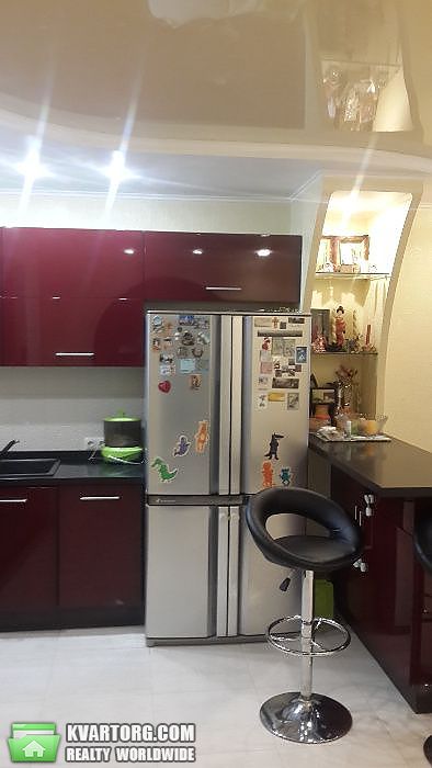 Sell 3-room apartment. Киев,  Вышгородская — photo 1