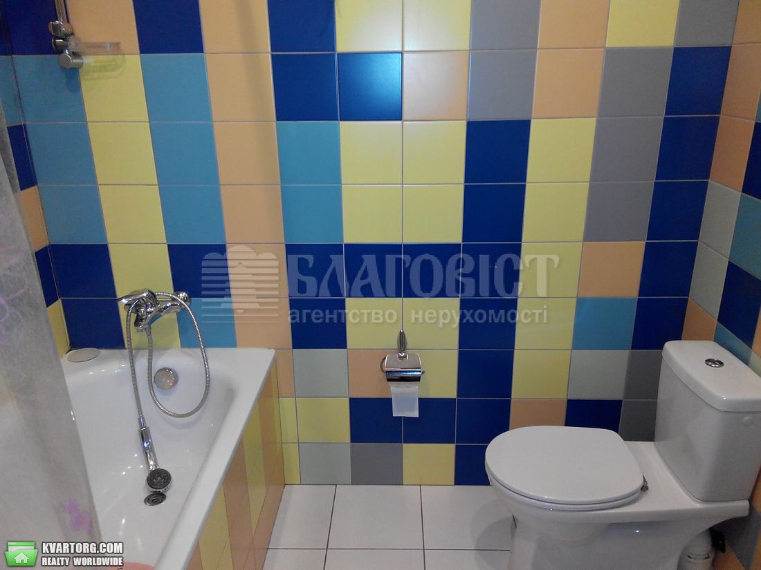 Rent out 4-room apartment. Киев,  Музейный пер — photo 3
