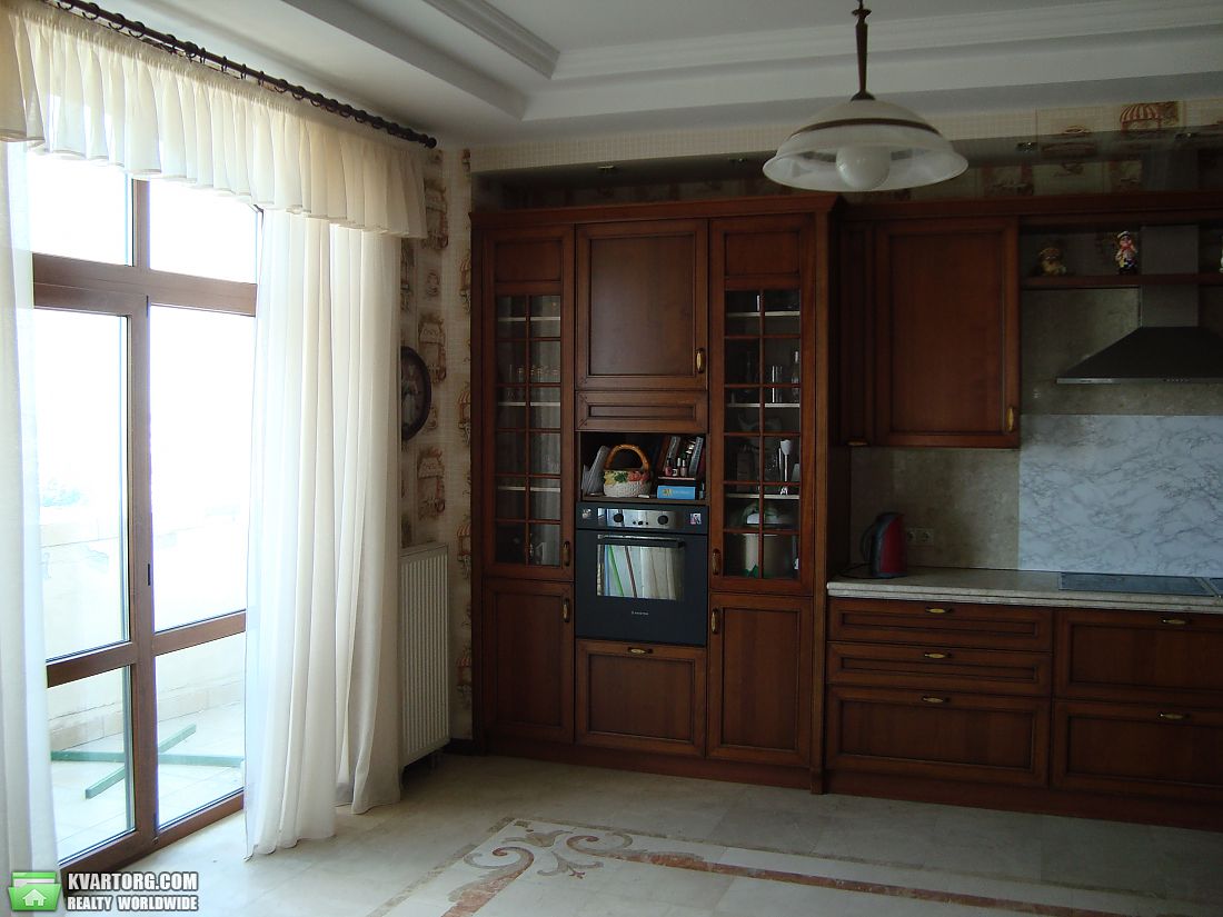Sell multi-room apartment. Киев,  Нестеровский пер — photo 8
