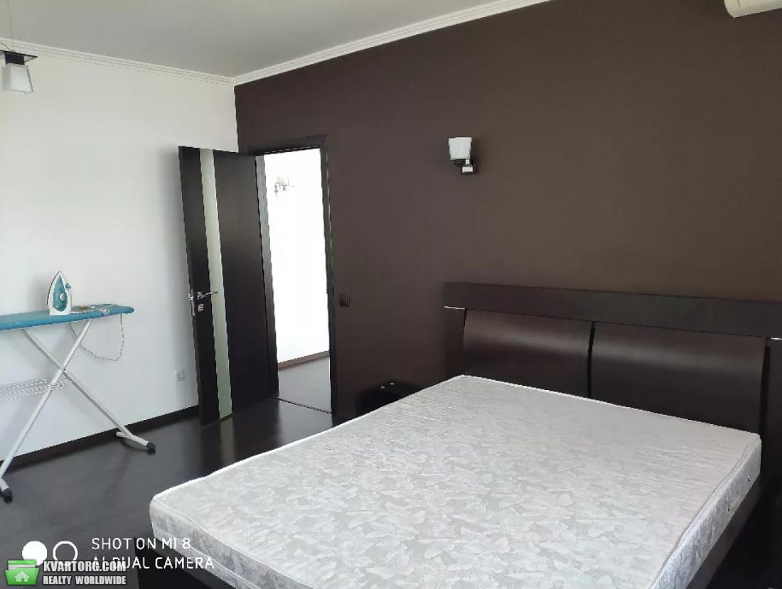 Rent out 3-room apartment. Киев,  Гетьмана — photo 2