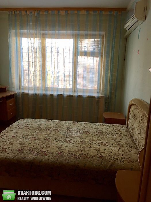 Sell 2-room apartment. Киев,  Российская — photo 3