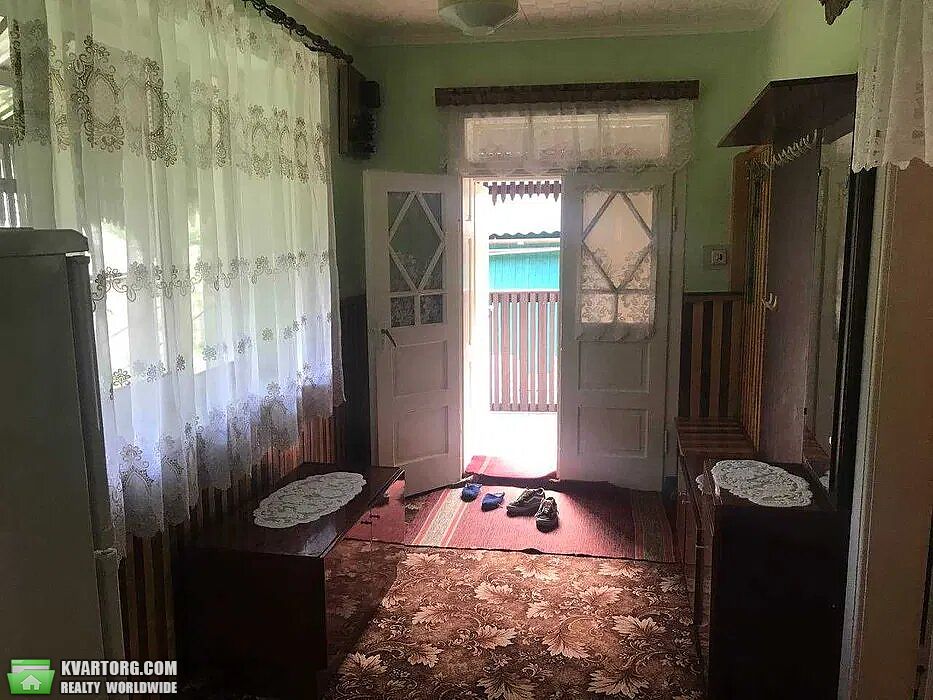 Sell house. Ужгород, Центральная — photo 1