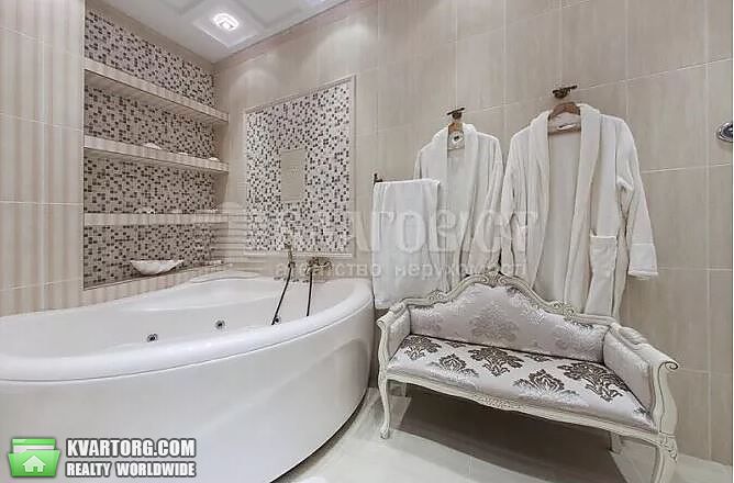 Rent out 3-room apartment. Киев,  Саксаганского — photo 2