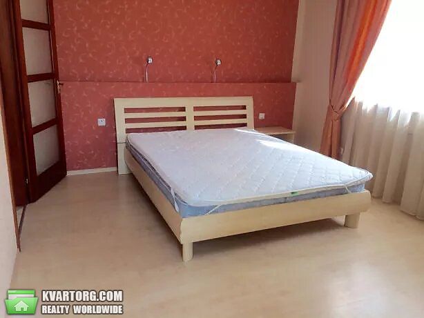 Rent out 3-room apartment. Киев, лобановского — photo 2