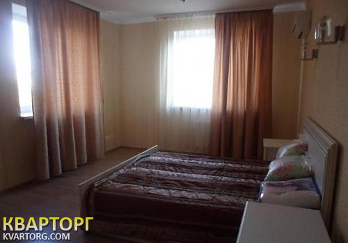 Rent out 2-room apartment. Киев,  Голосеевская — photo 5