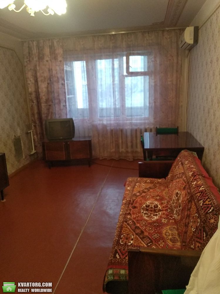 Rent out 1-room apartment. Киев,  Героев Днепра — photo 7