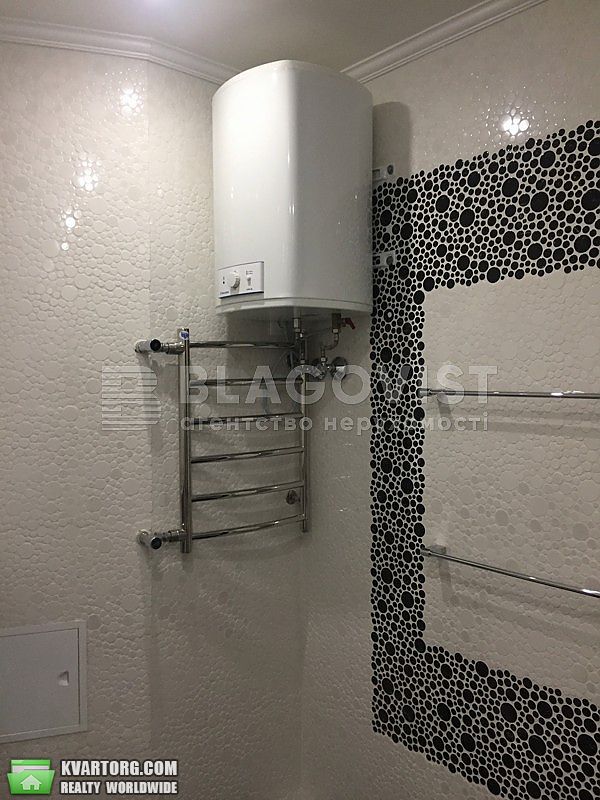 Sell 3-room apartment. Киев,  Урловская — photo 8