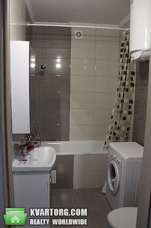 Rent out 1-room apartment. Киев,  Метрологическая — photo 2