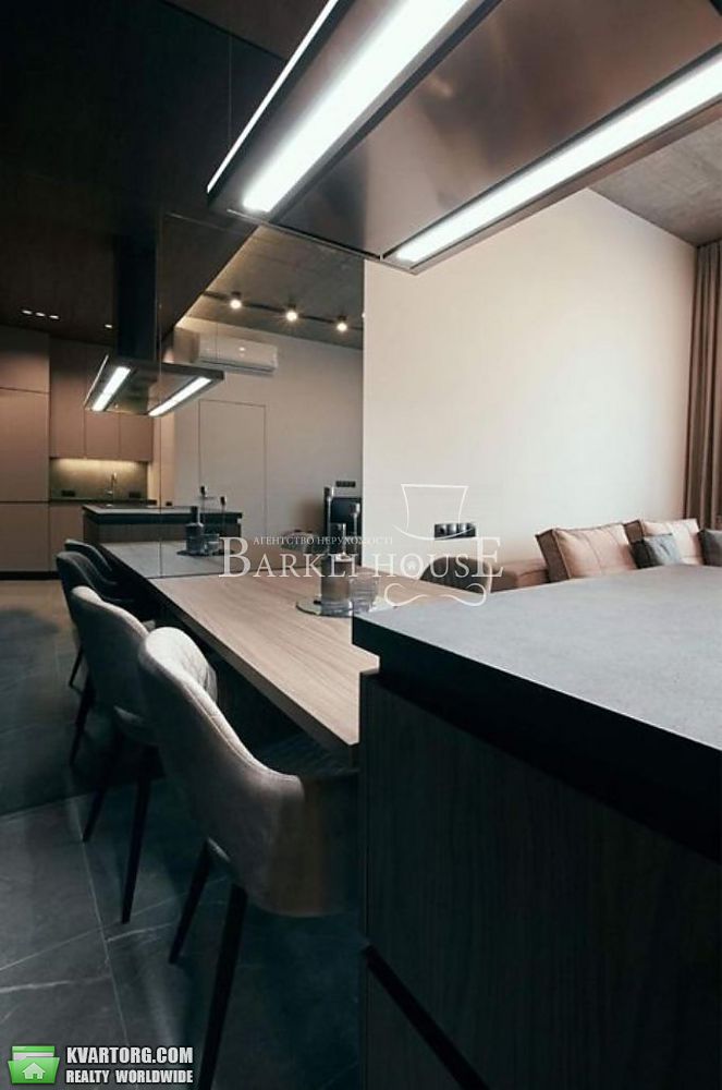 Rent out 2-room apartment. Киев,  Паньковская — photo 3