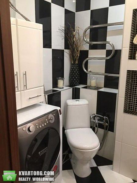 Rent out 2-room apartment. Киев,  Богатырская — photo 2