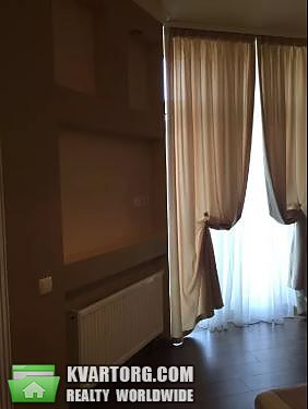Rent out 2-room apartment. Киев, Регенераторная — photo 3