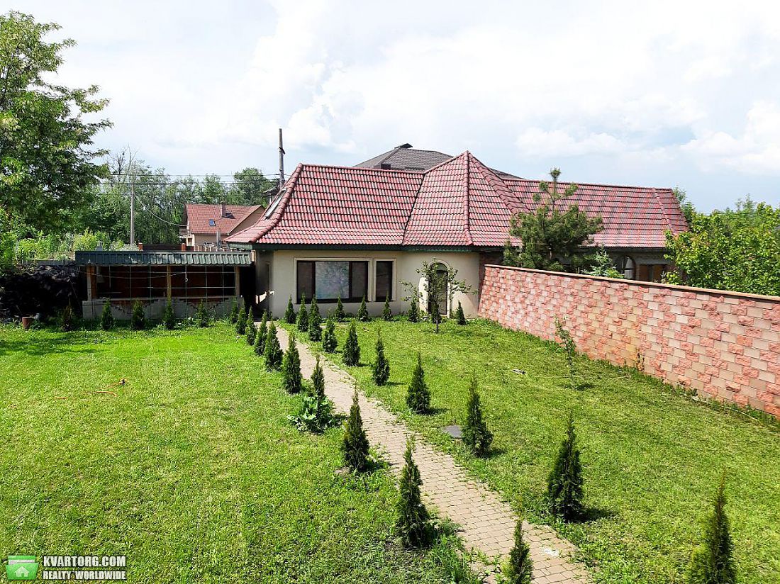 Rent out house. Киев, абрикосовая — photo 3