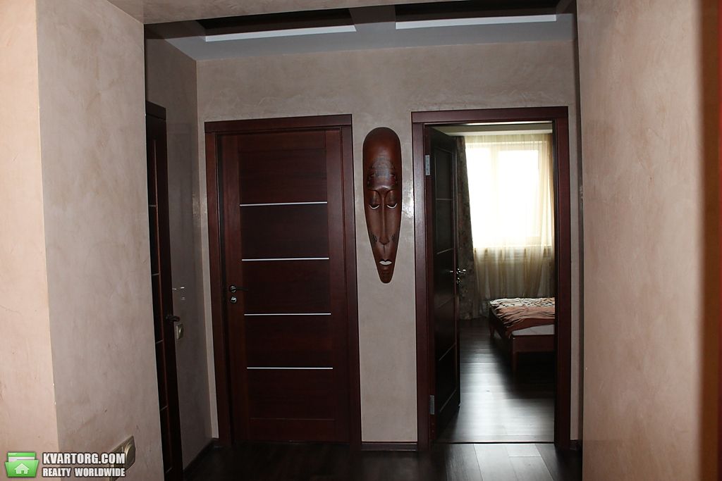 Sell 4-room apartment. Днепропетровск, маршала Судца — photo 4