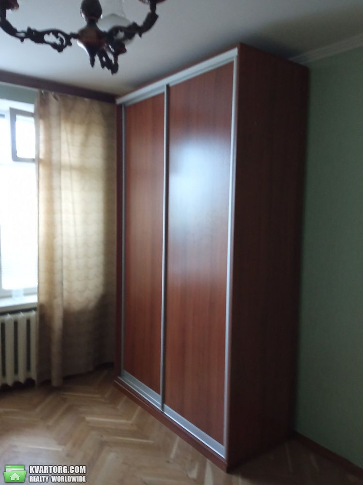Rent out 1-room apartment. Киев,  Бастионный пер — photo 1