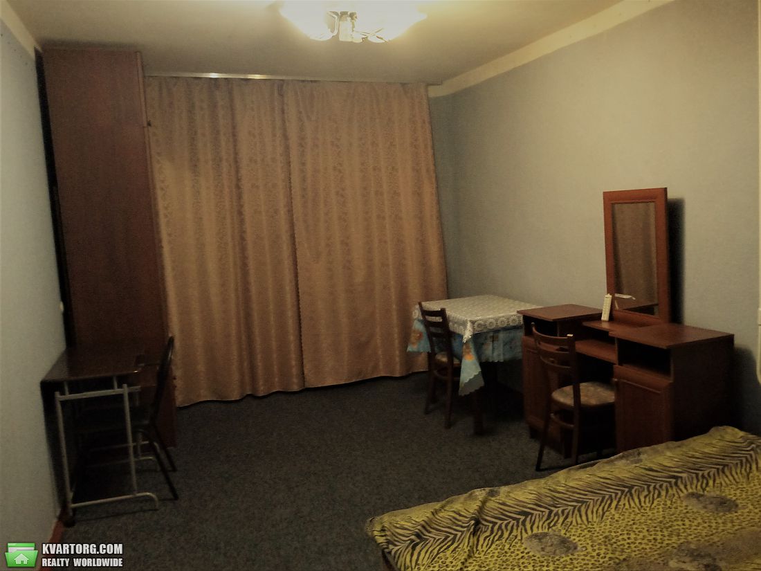 Rent out 3-room apartment. Киев,  Науки пр — photo 2