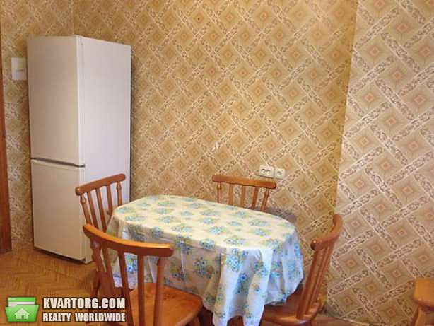 Rent out 2-room apartment. Киев,  Донецкая — photo 1