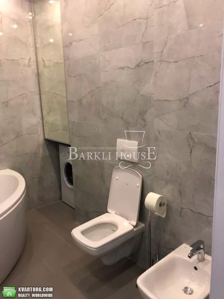 Rent out 3-room apartment. Киев,  Клименко — photo 9