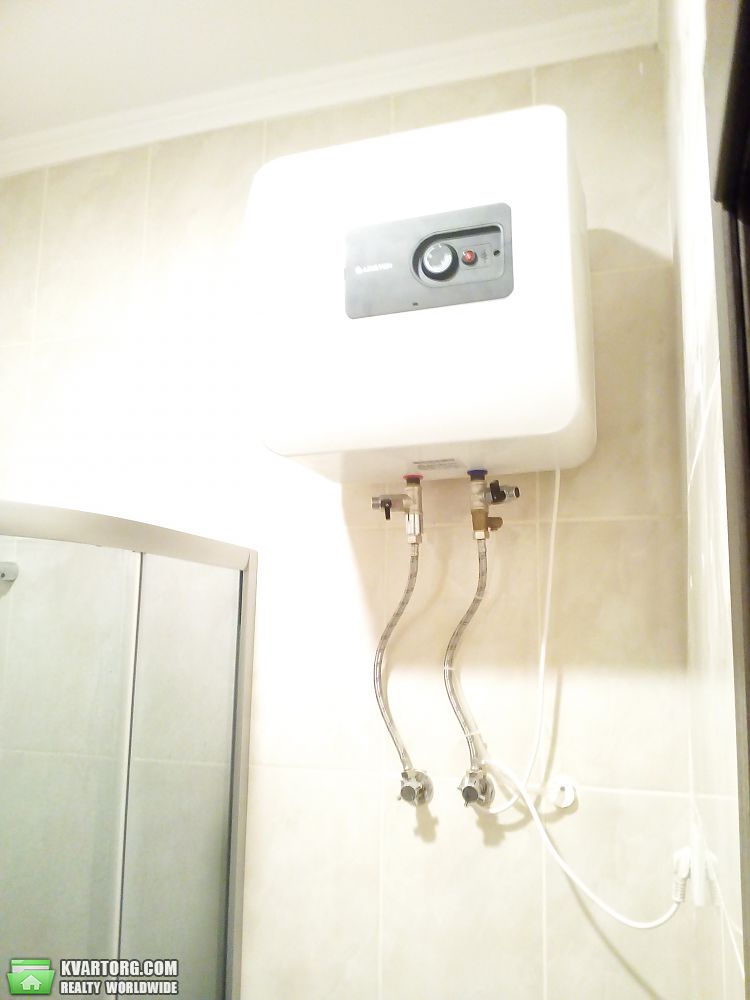 Rent out 1-room apartment. Киев, Милославская — photo 5