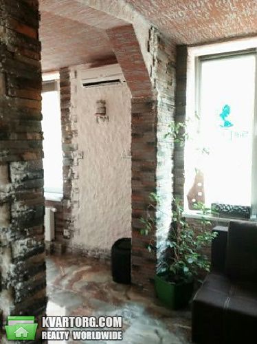 Sell 2-room apartment. Киев, Регенераторная — photo 1