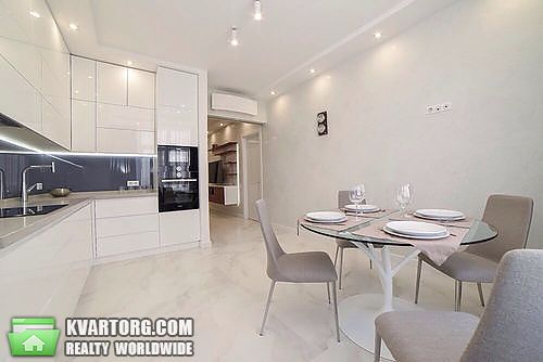Rent out 4-room apartment. Киев,  Драгомирова — photo 5
