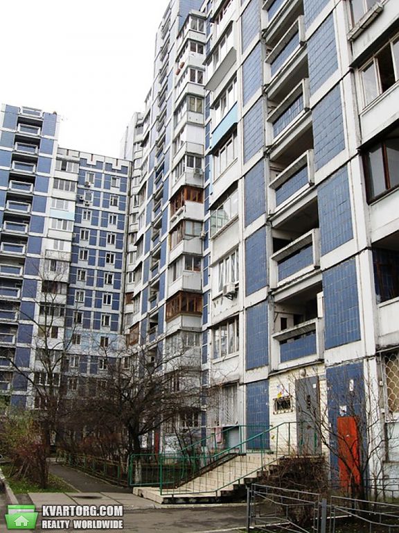 Sell 3-room apartment. Киев,  Лайоша Гавро — photo 1