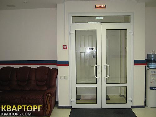 Rent out office. Киев, бульвар Лесі Українки 10 — photo 1