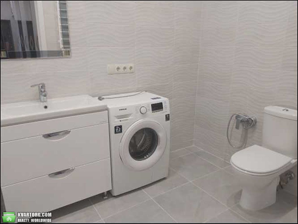 Sell 3-room apartment. Киев,  Щорса — photo 2