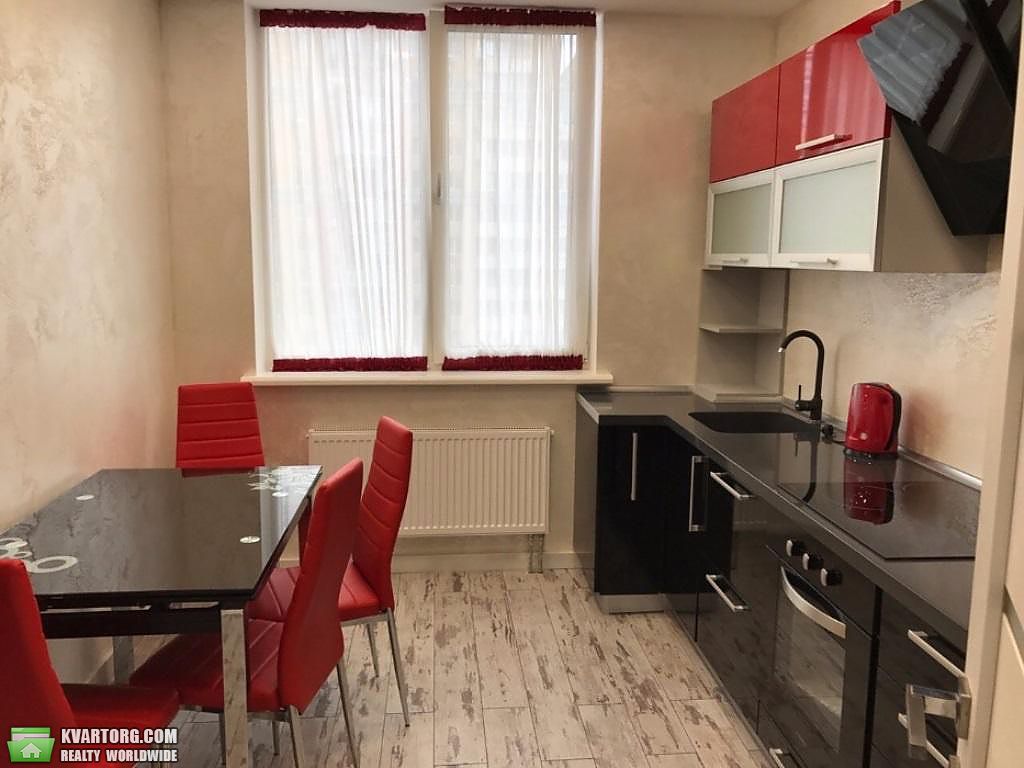 Rent out 2-room apartment. Киев,  Ломоносова — photo 4