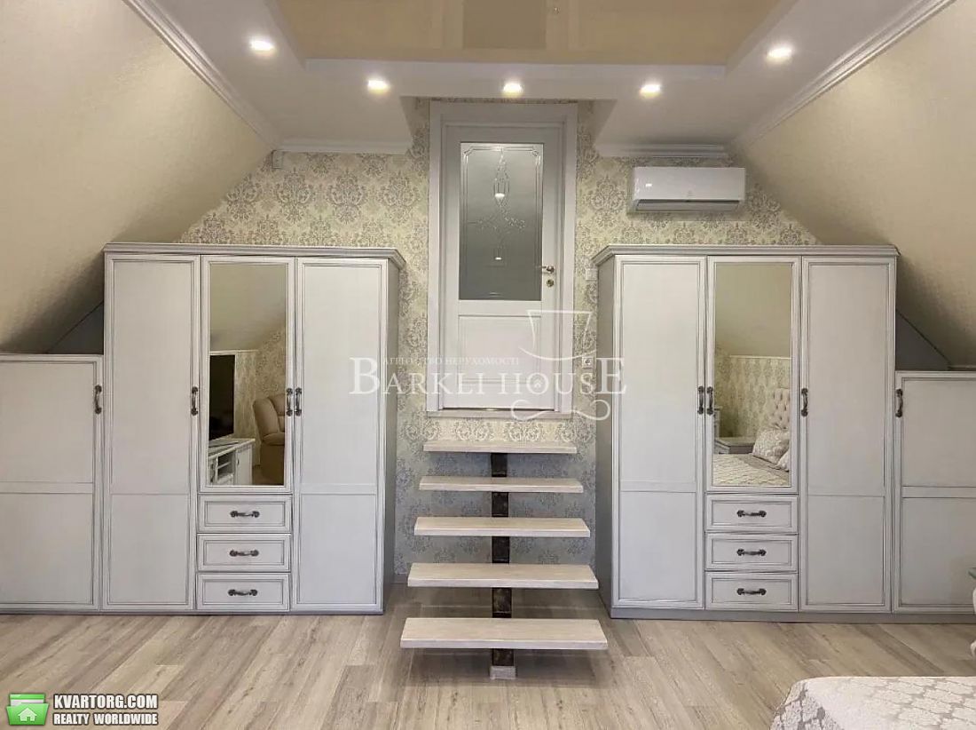 Rent out house. Киев,  Закарпатская — photo 6