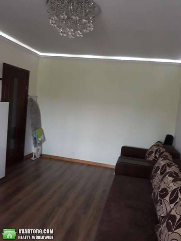 Sell 2-room apartment. Киев,  Маяковского — photo 4