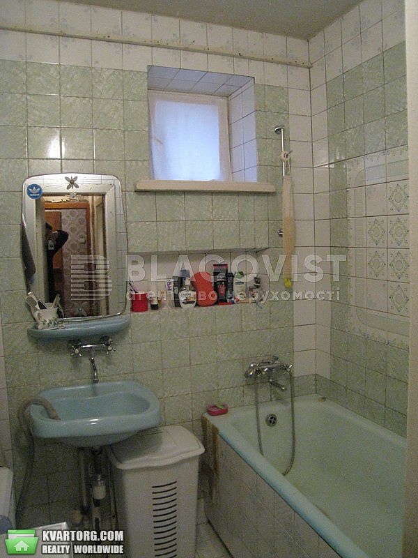 Sell 2-room apartment. Киев,  Шелковичная — photo 5