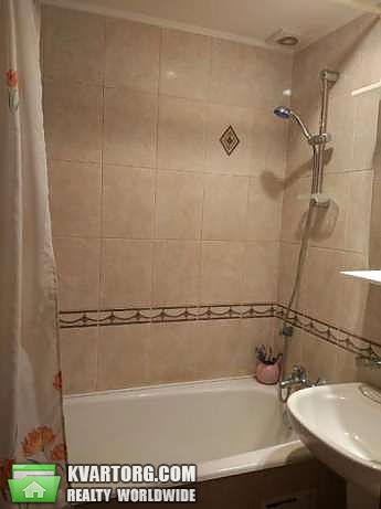 Rent out 3-room apartment. Киев,  Кравченко — photo 3