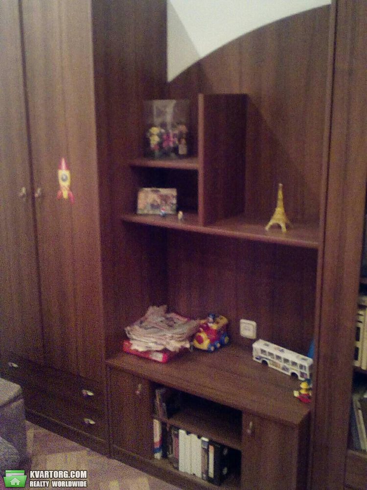 Rent out 3-room apartment. Киев, волгоградская — photo 8